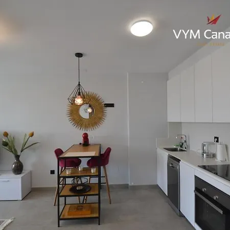 Apartment Terrazas: New With Heated Pool And Garden Terrace
